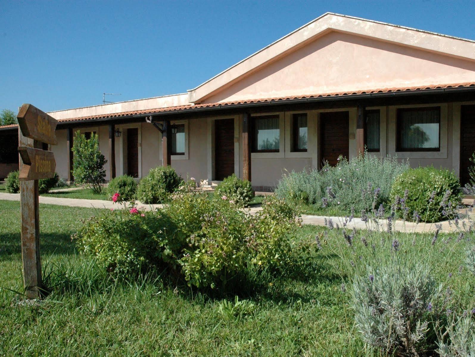Tenuta Dell'argento 3*